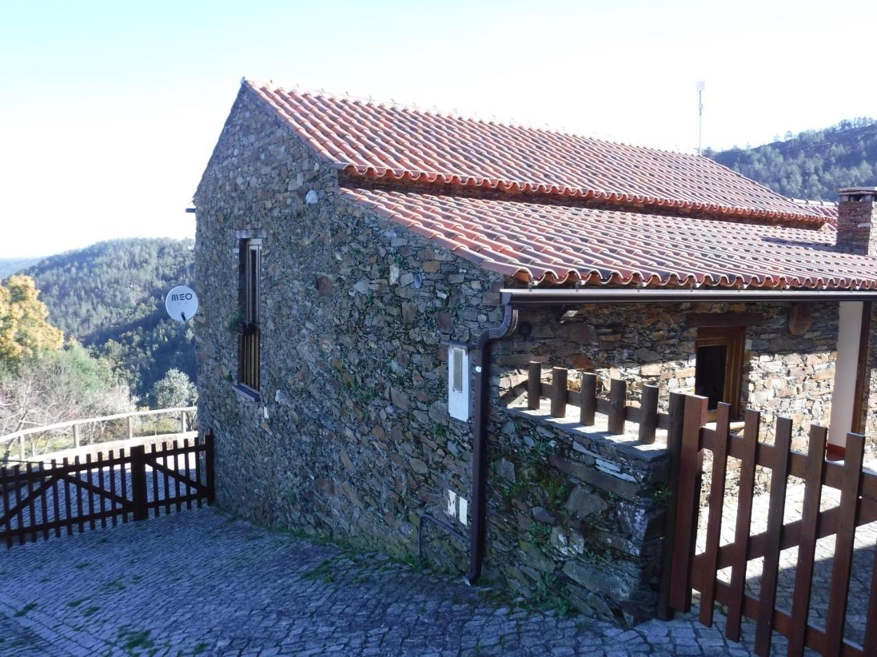 Casa Da Comareira Guest House Góis Eksteriør bilde